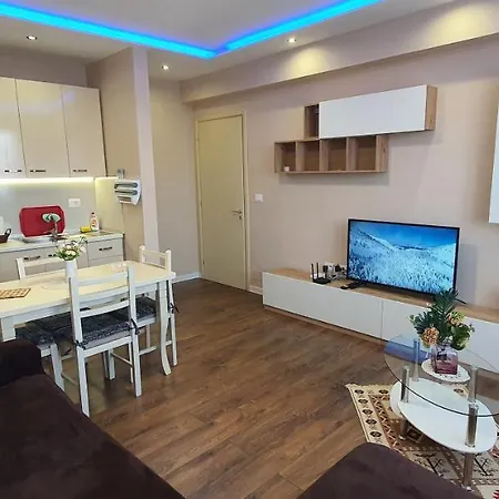 Bora Garden Tirana